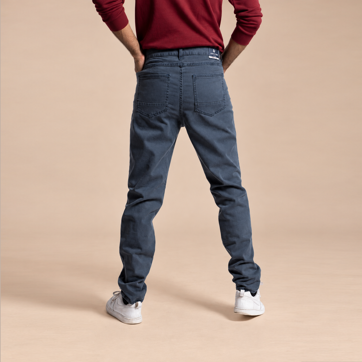 Jean homme coupe ajustée en coton et lyocell