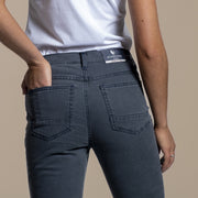 Jean femme coupe ajustée en coton et lyocell