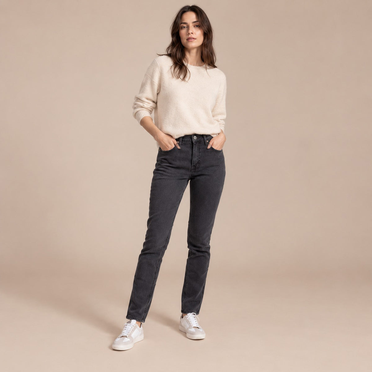 Jean femme coupe droite en coton et lyocell